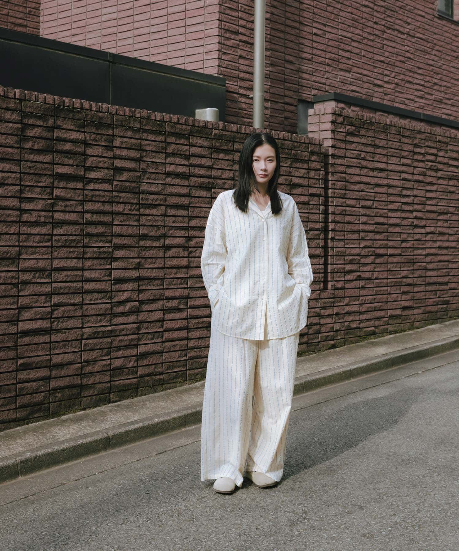 URBAN RESEARCH「new basic　インドコットンサッカーストライプシャツ」|シャツ・ブラウス|