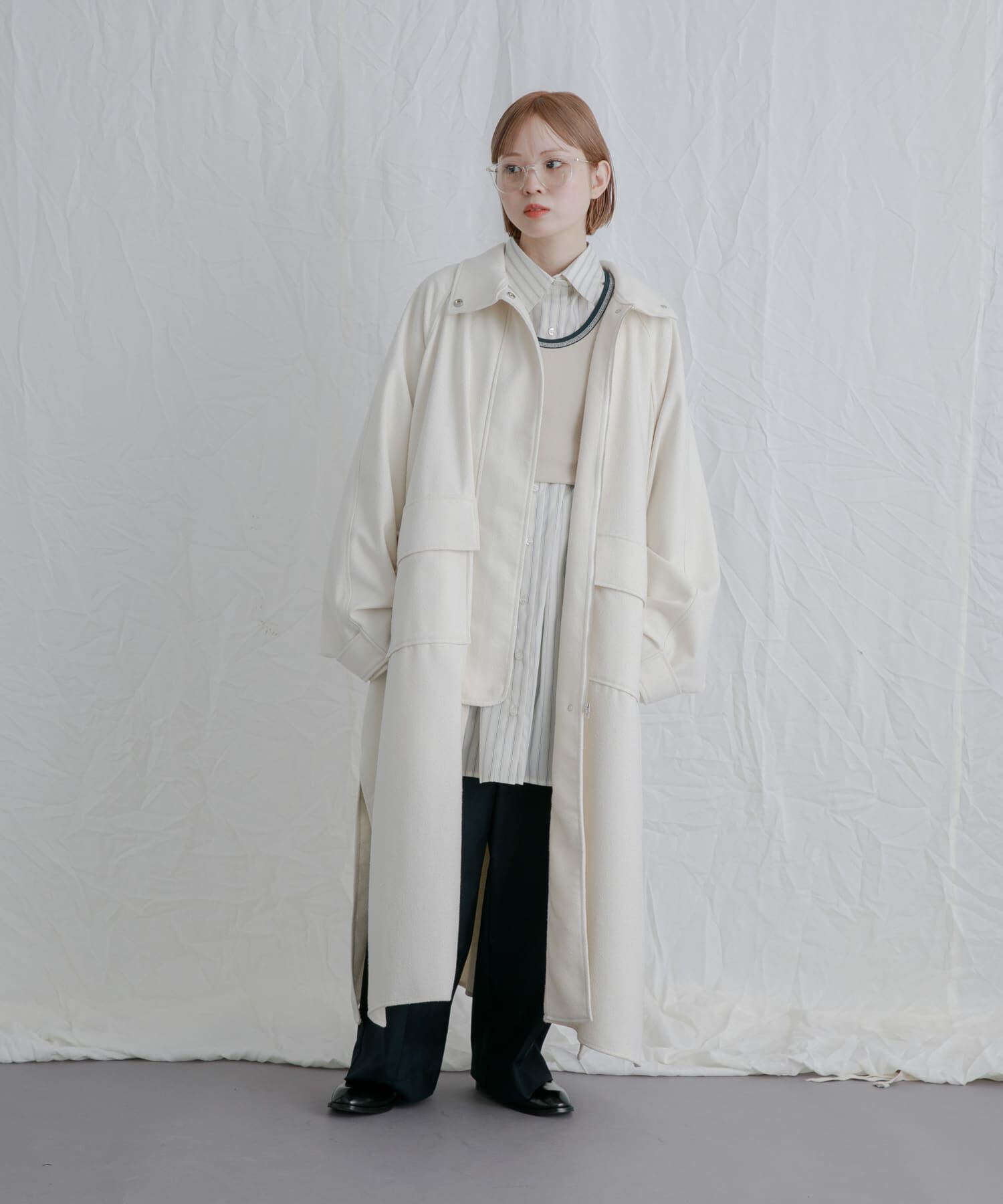  「スタンドカラーブークレコート」|ノーカラーコート|