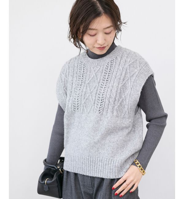  「《WEB限定アイテム》ケーブル柄ニットベスト」|ベスト・ジレ|