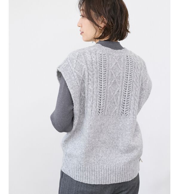  「《WEB限定アイテム》ケーブル柄ニットベスト」|ベスト・ジレ|グレー