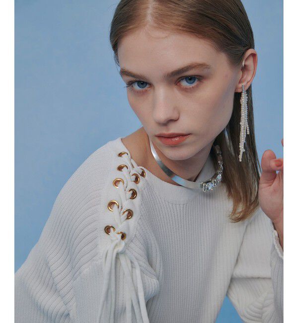 LOULOU WILLOUGHBY「【LOULOU WILLOUGHBY】レースアップショルダープルオーバー」|ニット・セーター|オフホワイト