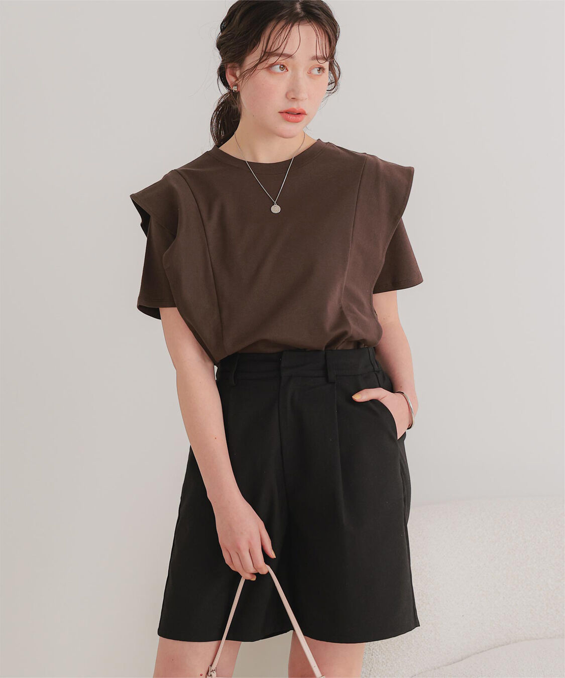 titivate「汗染み防止ラッフルスリーブTシャツ」|Tシャツ・カットソー|