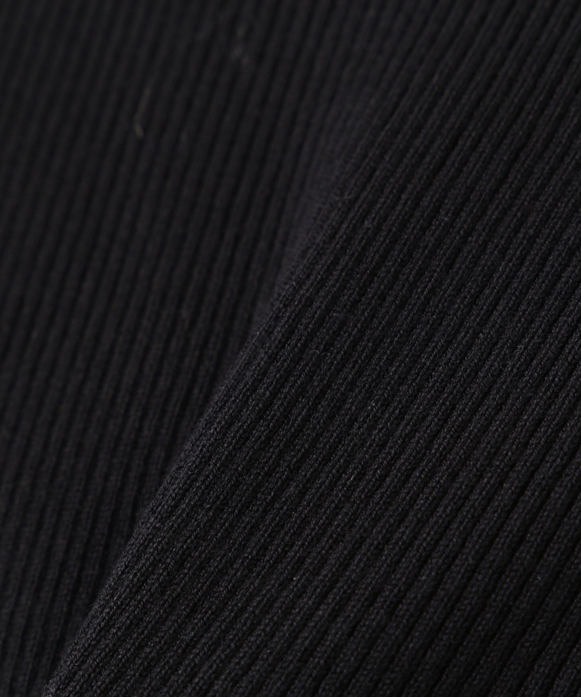  「ハイネックショート丈リブニット」|ニット・セーター|