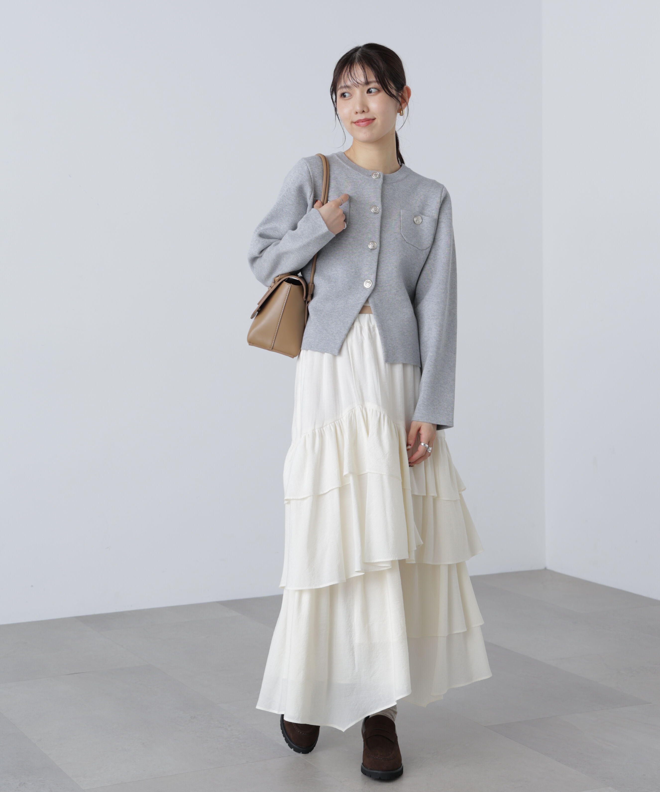  「エンブレムボタンニットカーディガン」|ニット・セーター|