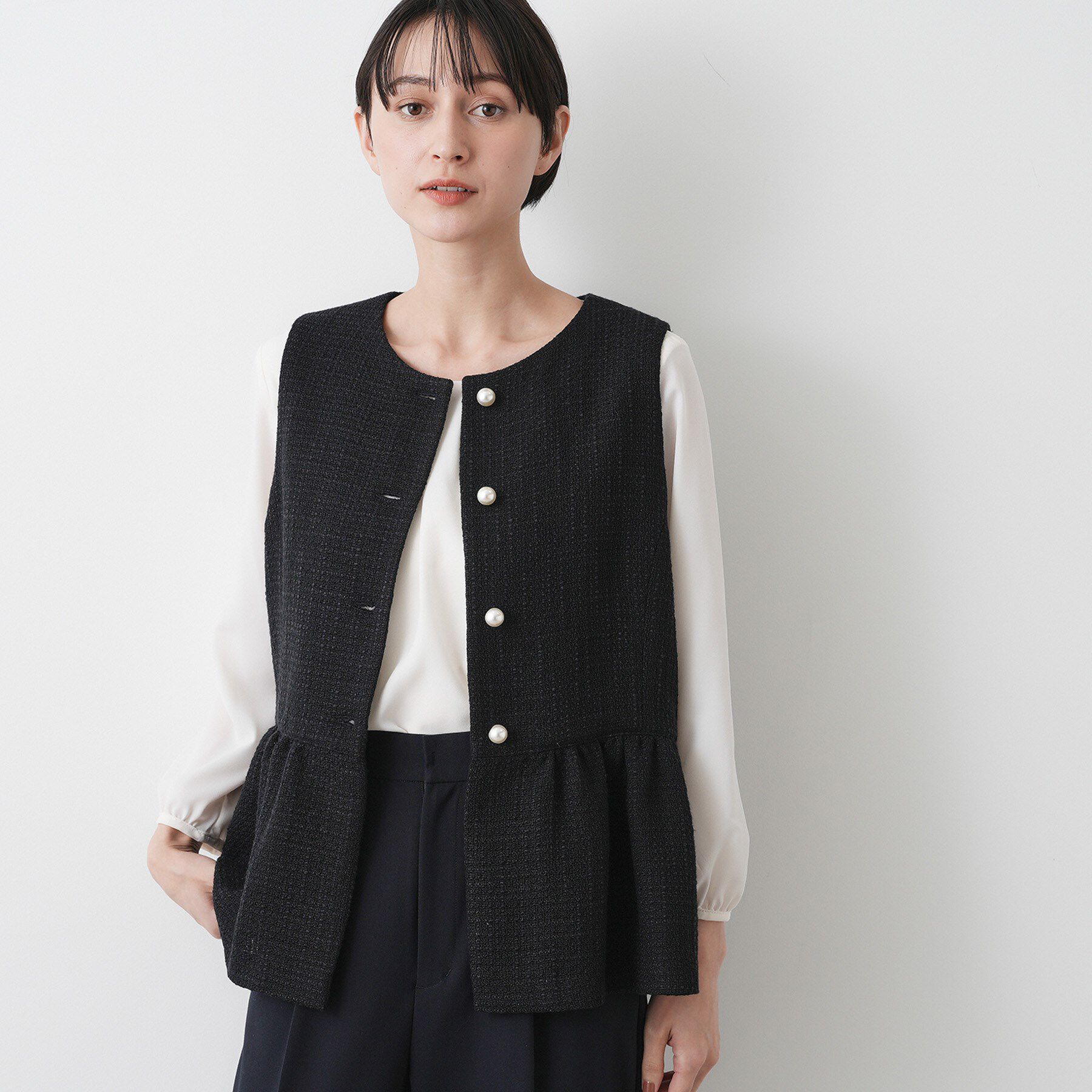 Dessin「【入卒/セレモニー】パール調ボタンベスト」|ベスト・ジレ|