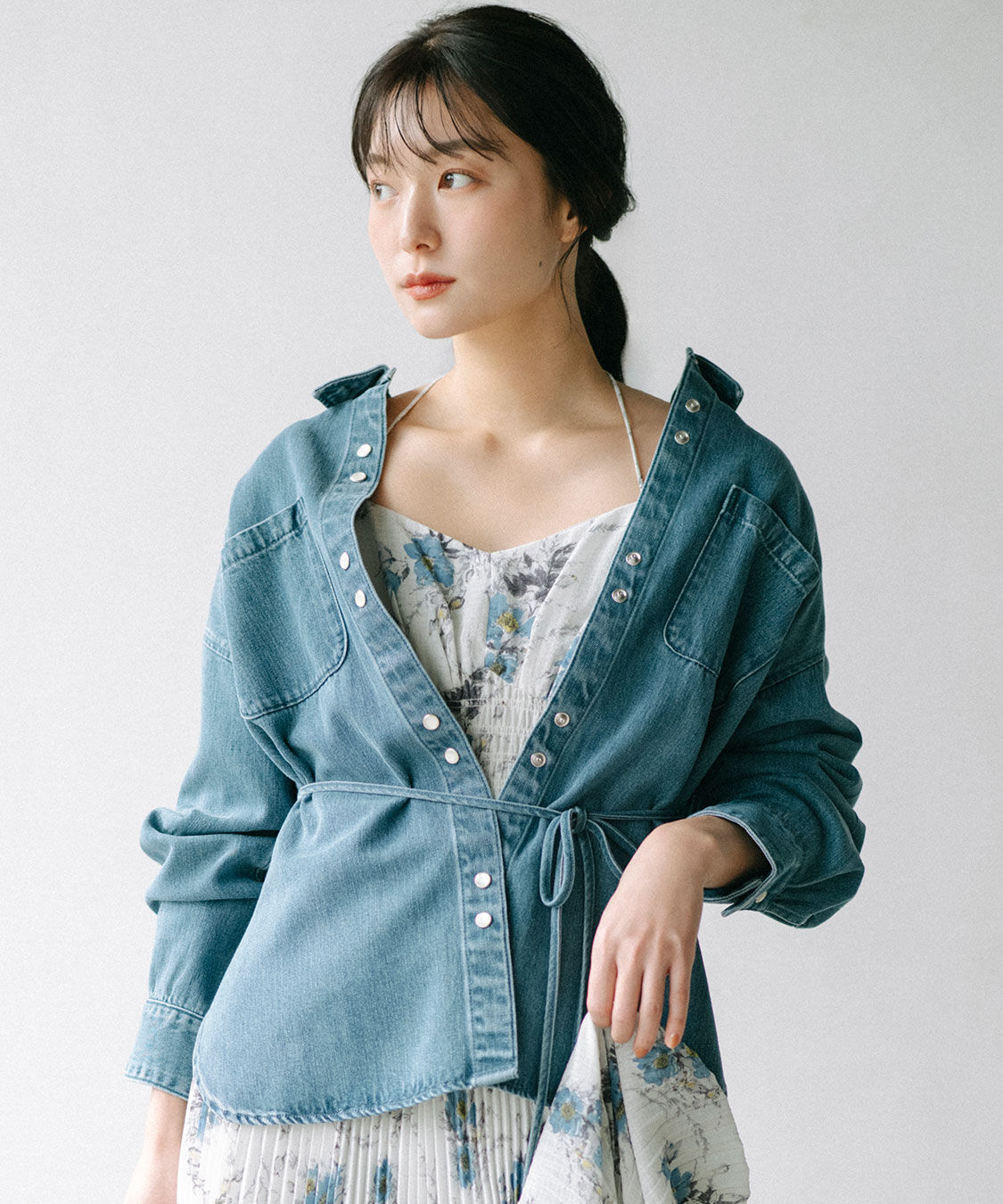 COCO DEAL「ボタンデザインリヨセルデニムシャツ」|シャツ・ブラウス|