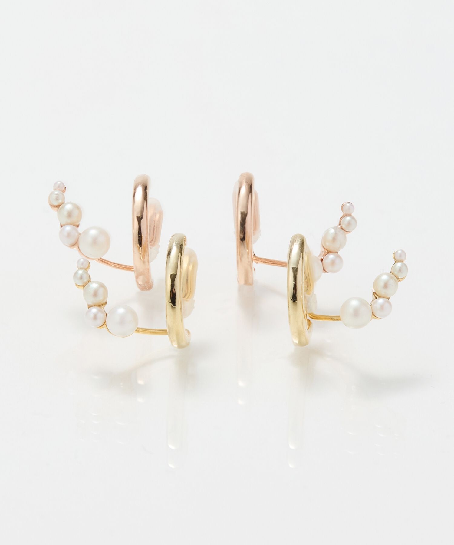 Phoebe「【痛くないシリーズ】ミルキーウェイパールフロートライトフィットイヤリング　ゴールド」|イヤリング|