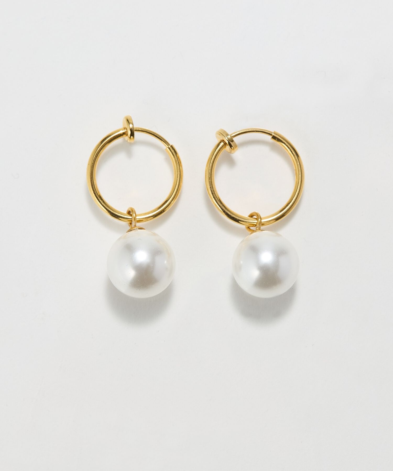 Phoebe「【金属アレルギー対応】バランスパールフープイヤリング　ゴールド/ステンレス/大ぶり/存在感◎/主役級」|イヤリング|