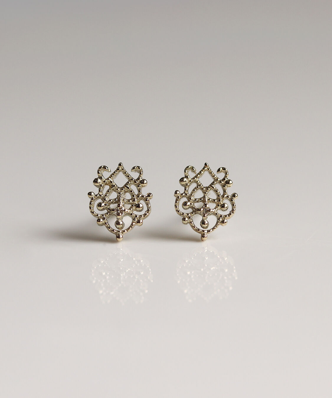 「ダイヤモンド レース ピアス | K10YG」|ピアス|K10 イエローゴールド