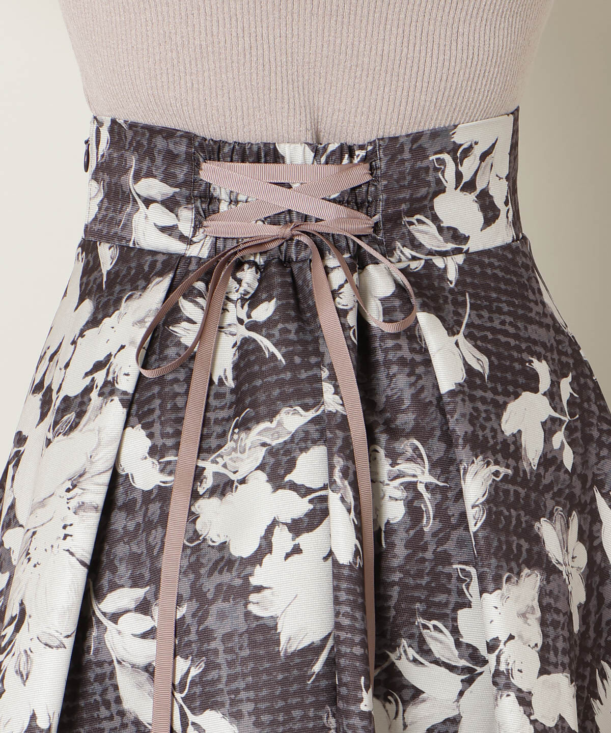 WILLSELECTION「千鳥フラワープリントボリュームタックスカート」|フレア|