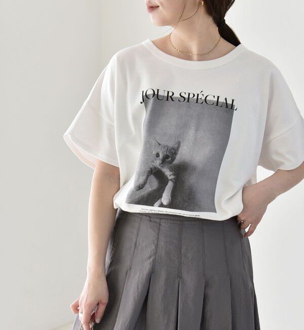 quaranciel「《予約》quaranciel:〈接触冷感/汗染み防止加工/洗濯機可能〉CAT プリント TEE」|Tシャツ・カットソー|