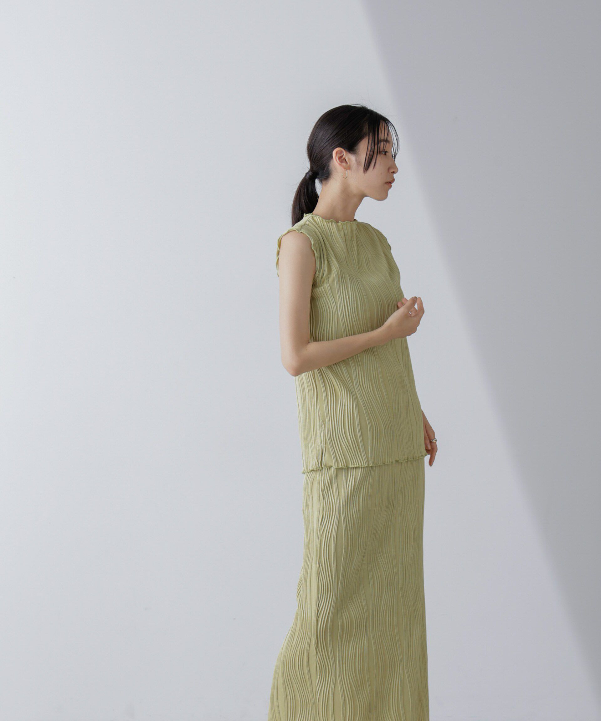 nano･universe「ウェーブリップルカットノースリーブトップス(セットアップ可)」|Tシャツ・カットソー|