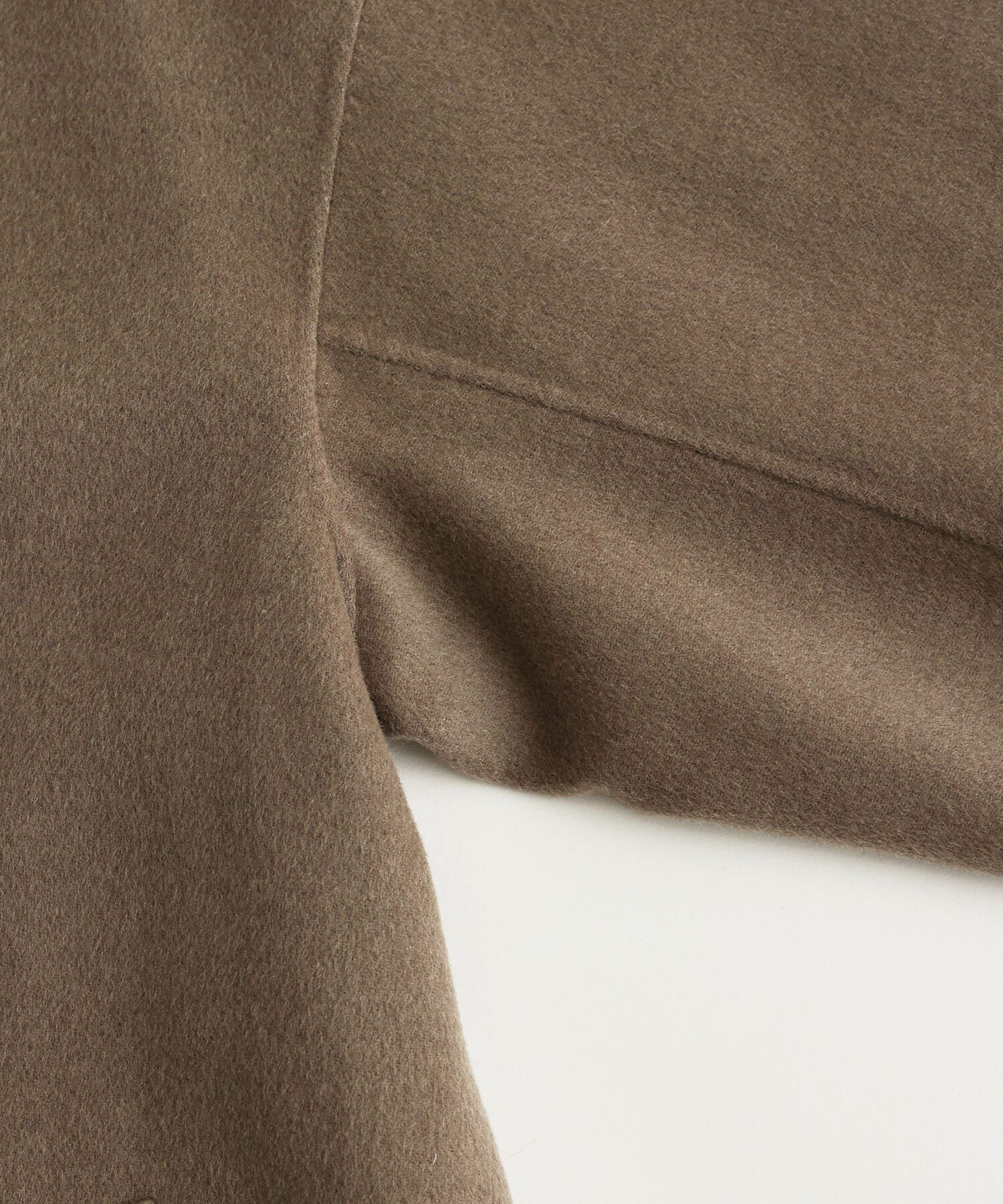 ADAM ET ROPE'「《マフラー付き》メリノウール ダブルフェイス セミダブル オーバー コート / 超軽量 / ユニセックス」|ステンカラーコート|