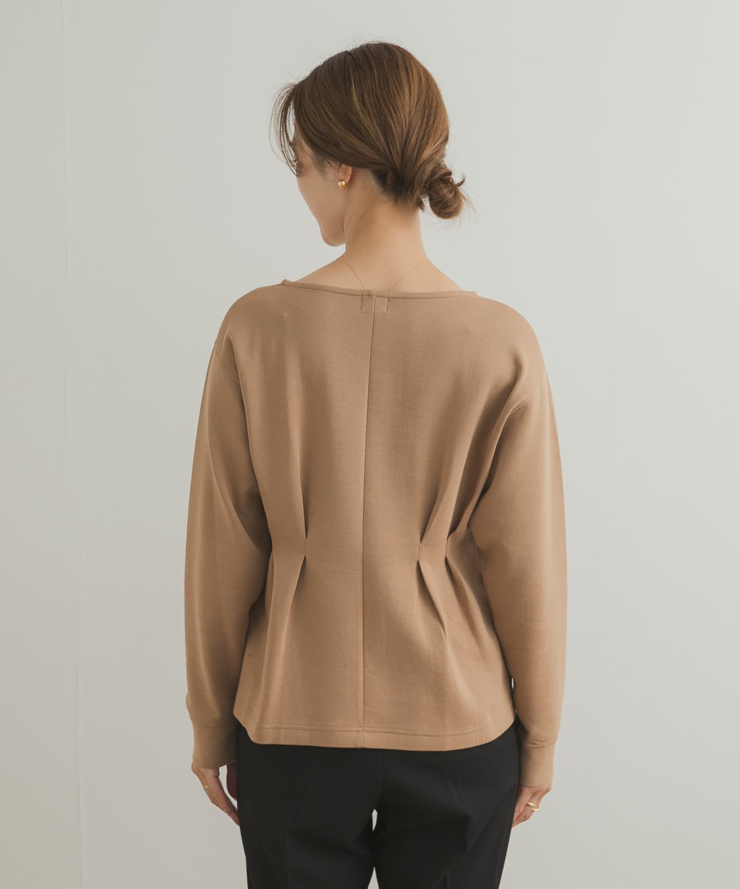 URBAN RESEARCH DOORS「ライトダンボールウエストタックプルオーバー」|Tシャツ・カットソー|