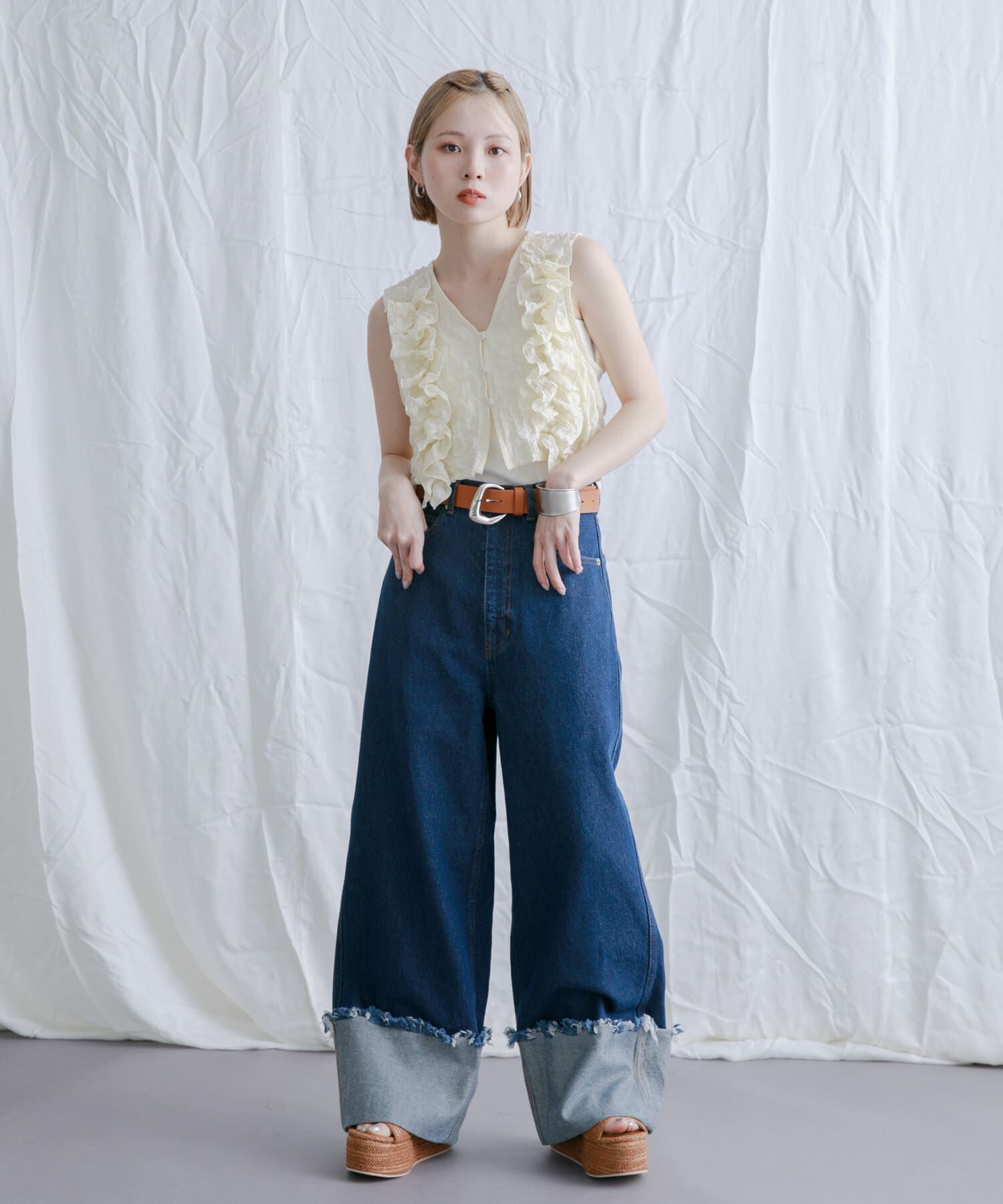  「2WAYフリルノースリーブトップス」|ベスト・ジレ|