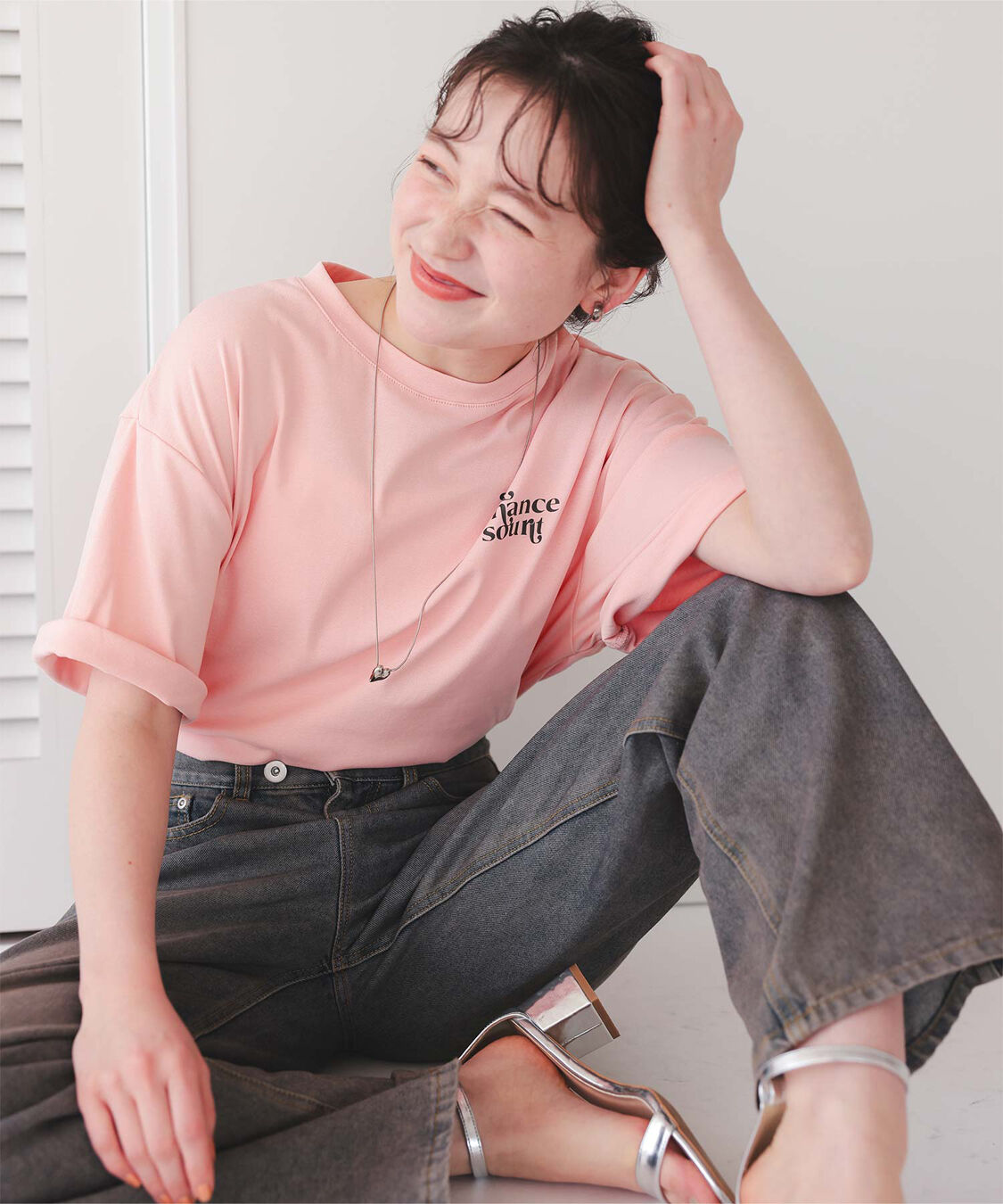 titivate「バックロゴゆるっとTシャツ」|Tシャツ・カットソー|