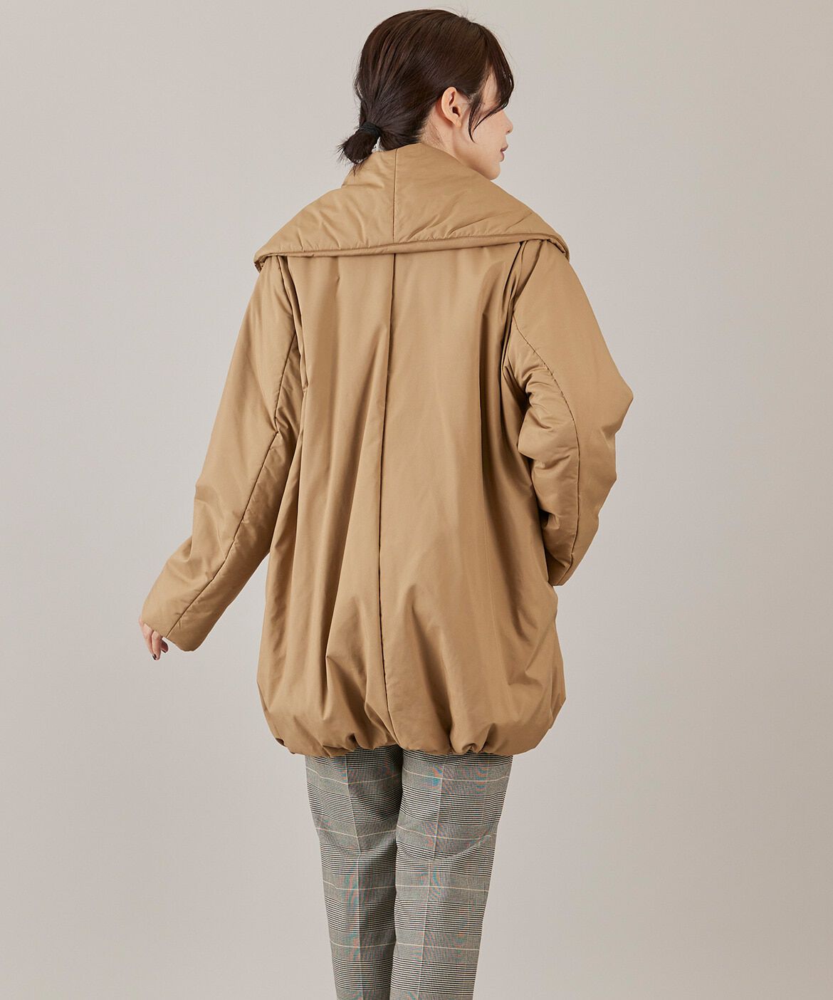 INED「《大きいサイズ》ショールカラーミドル丈中綿コート」|ピーコート|