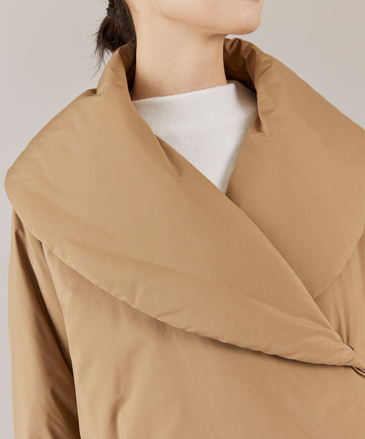 INED「《大きいサイズ》ショールカラーミドル丈中綿コート」|ピーコート|