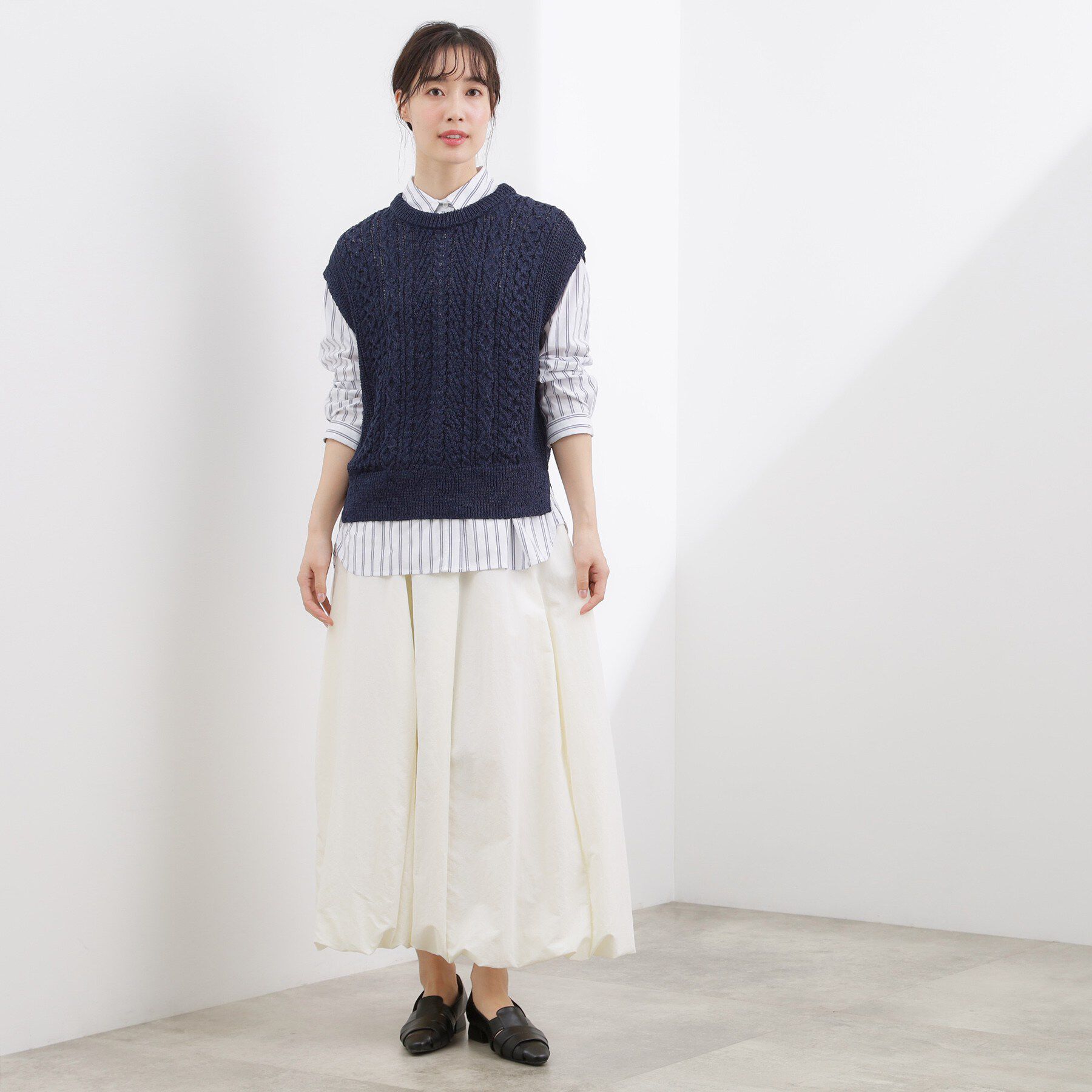 grove「リリヤーンケーブル ニットベスト」|ニット・セーター|