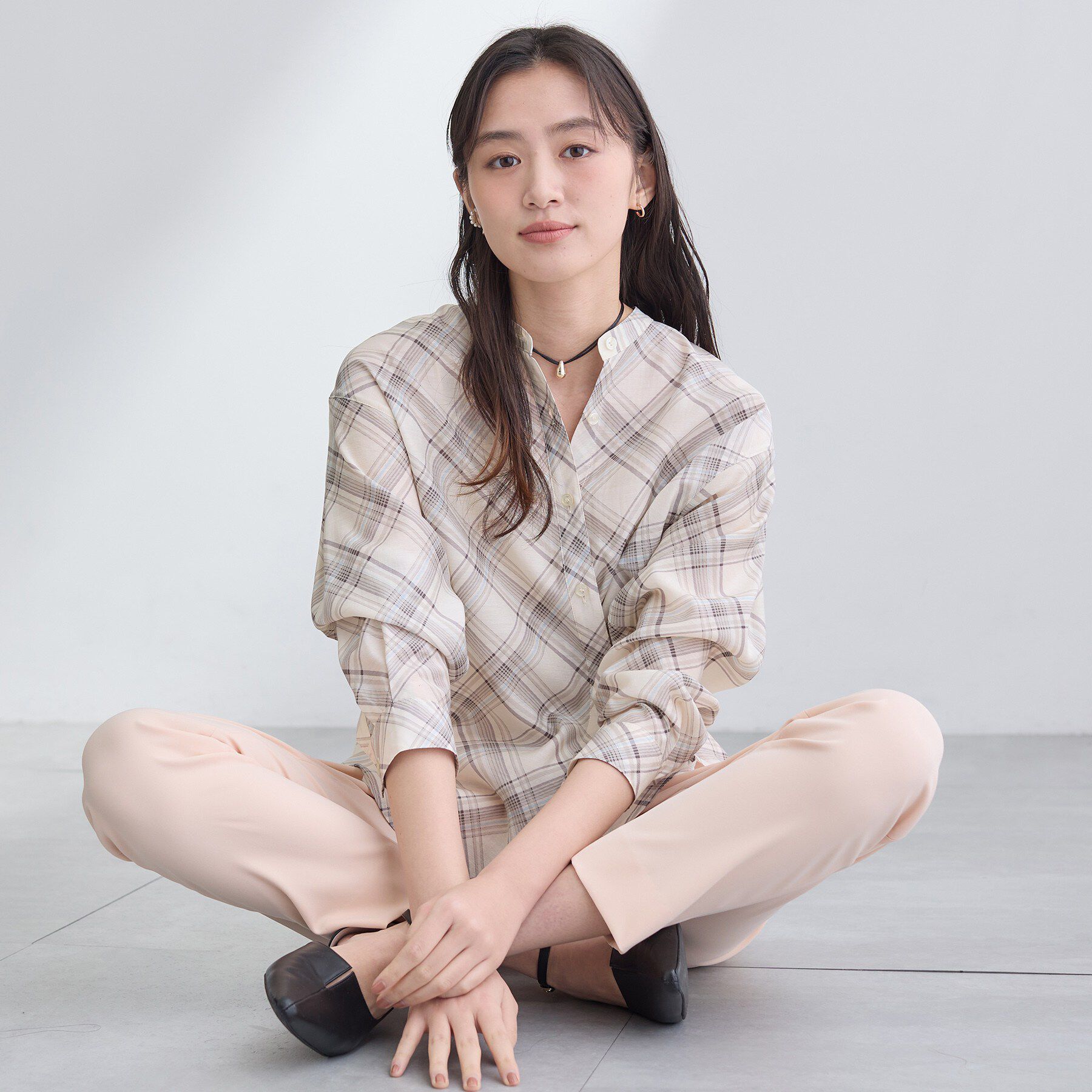 INDIVI「【2WAY／シアー】バイアスチェック柄＆無地 カシュクールシャツ」|シャツ・ブラウス|