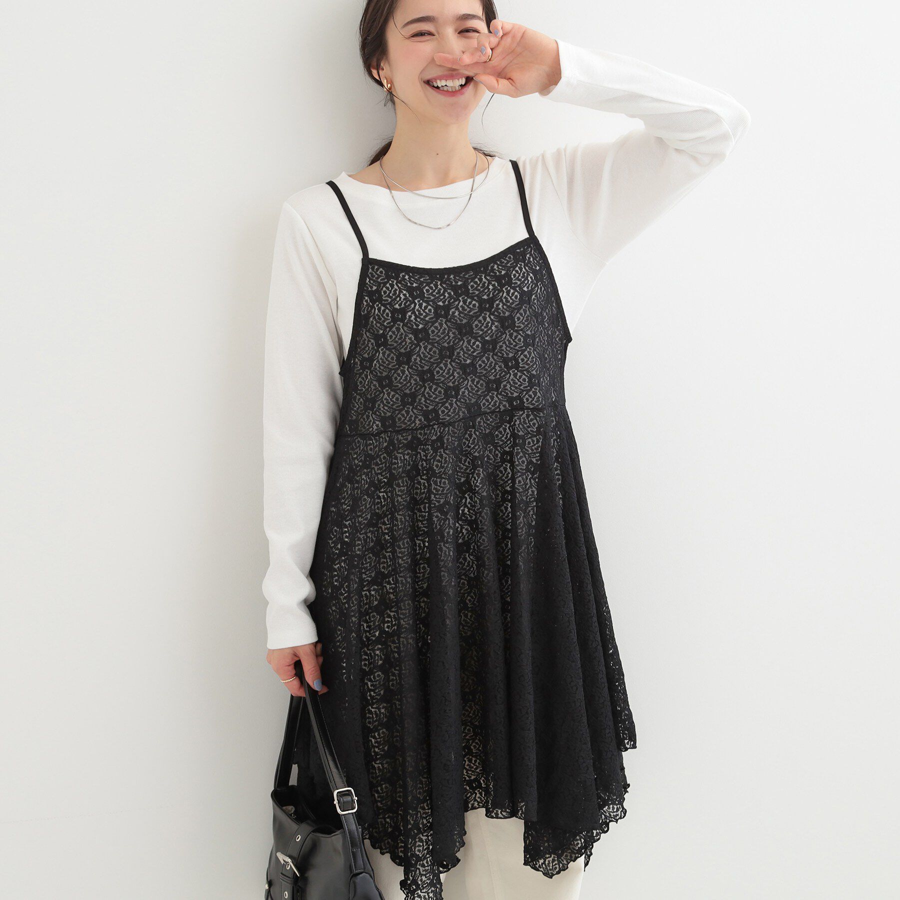 SHOO･LA･RUE「【前後2WAYネック】レイヤードスタイルにおすすめ レースキャミチュニック」|チュニック|ブラック(019)