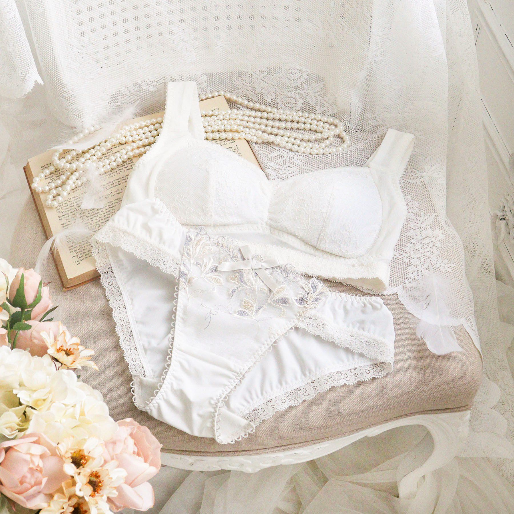 Risa Magli「リーゼル おやすみブラ (M-L)」|インナー|