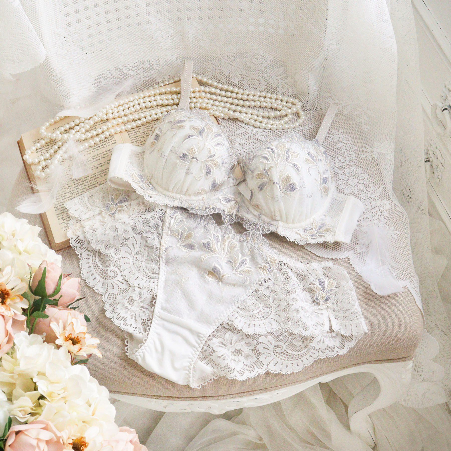 Risa Magli「リーゼル ブラジャー (B-C) ＜Side Shape（サイドシェイプ）＞」|インナー|