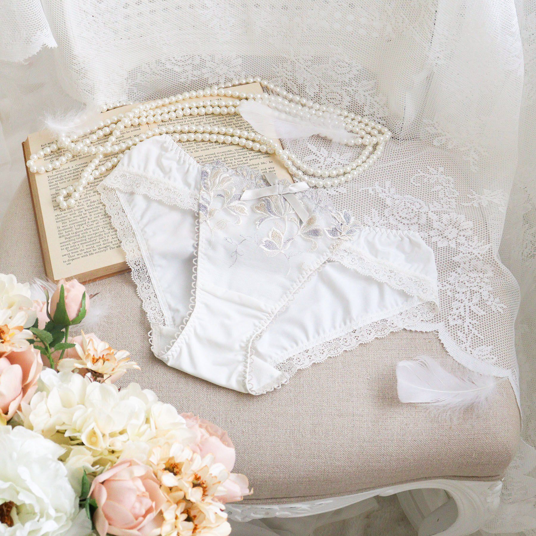 Risa Magli「リーゼル ノーマルショーツ」|インナー|アイボリー(004)