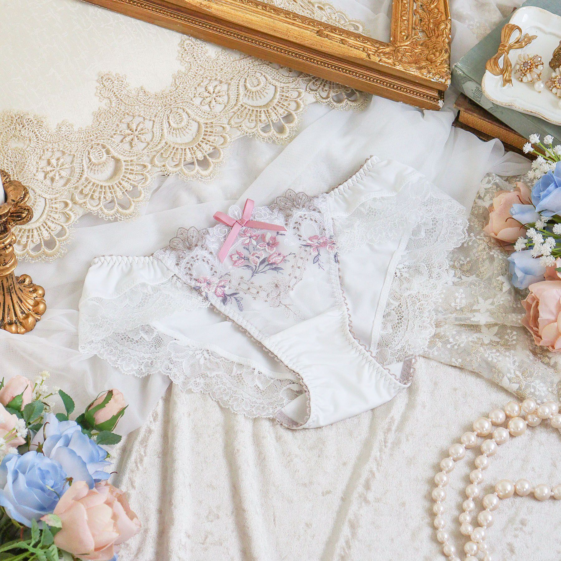 Risa Magli「アリーシャ ノーマルショーツ」|インナー|ホワイト(001)