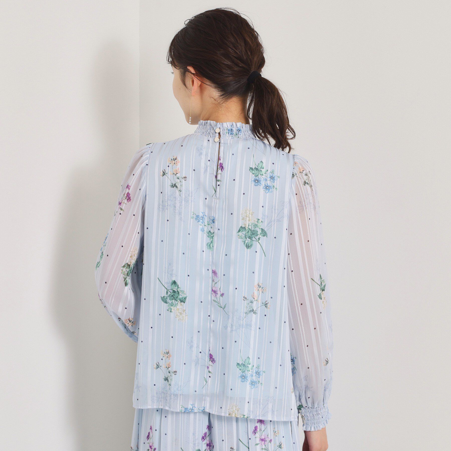 ITS&rsquo;DEMO「【手洗い可／セットアップ可】ラメストライプ花柄ブラウス」|シャツ・ブラウス|