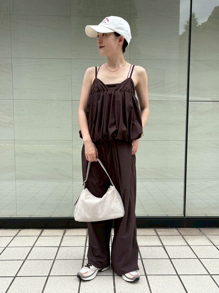 emmi atelier「ナイロンイージーパンツ」|チノ|