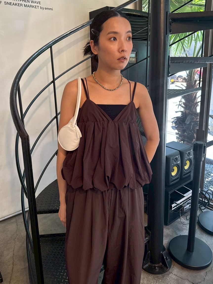 emmi atelier「ナイロンイージーパンツ」|チノ|