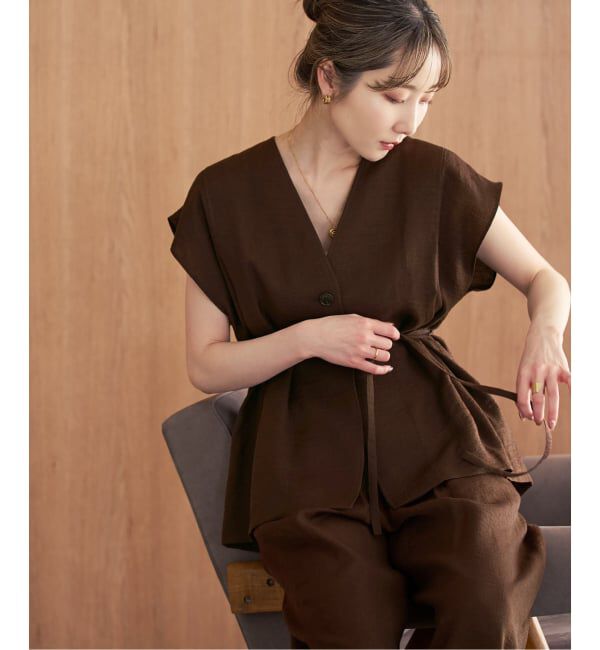 NOBLE「《予約・セットアップ対応》ファジーリネンVカラーベルテッドブラウス」|シャツ・ブラウス|