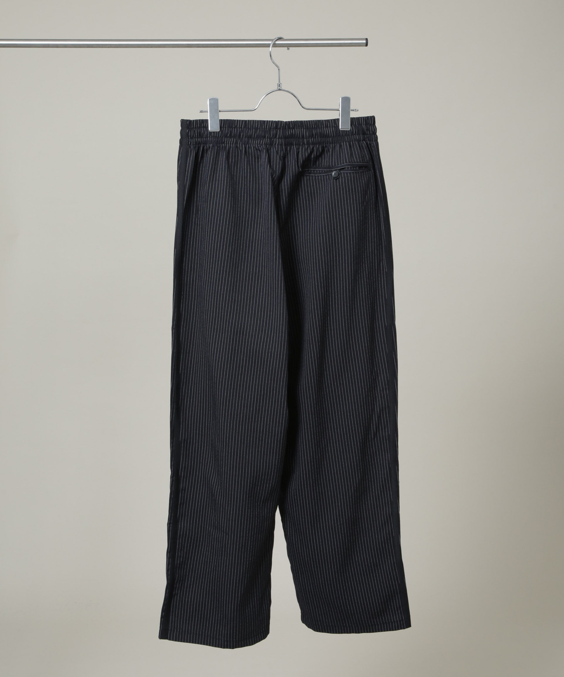 nano･universe「adidas/FIREBIRD LOOSE TRACK PANTS(セットアップ対応)」|チノ|