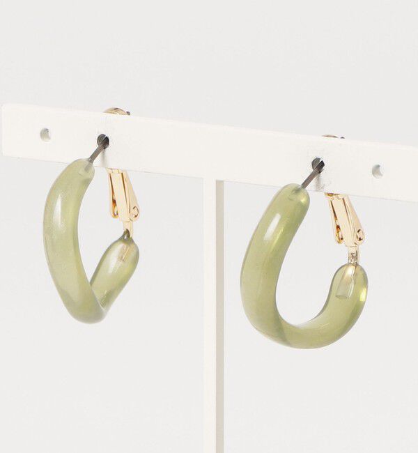 fredy emue「カラー樹脂うねりフープピアス」|ピアス|ミント