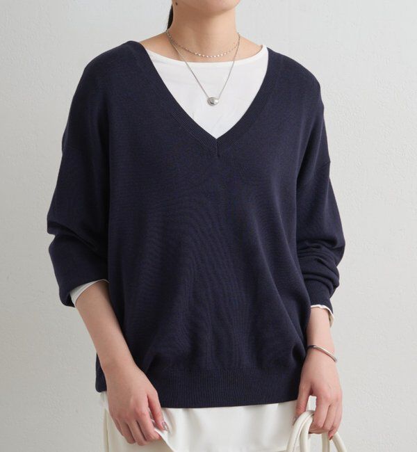  「ディープVニット」|ニット・セーター|