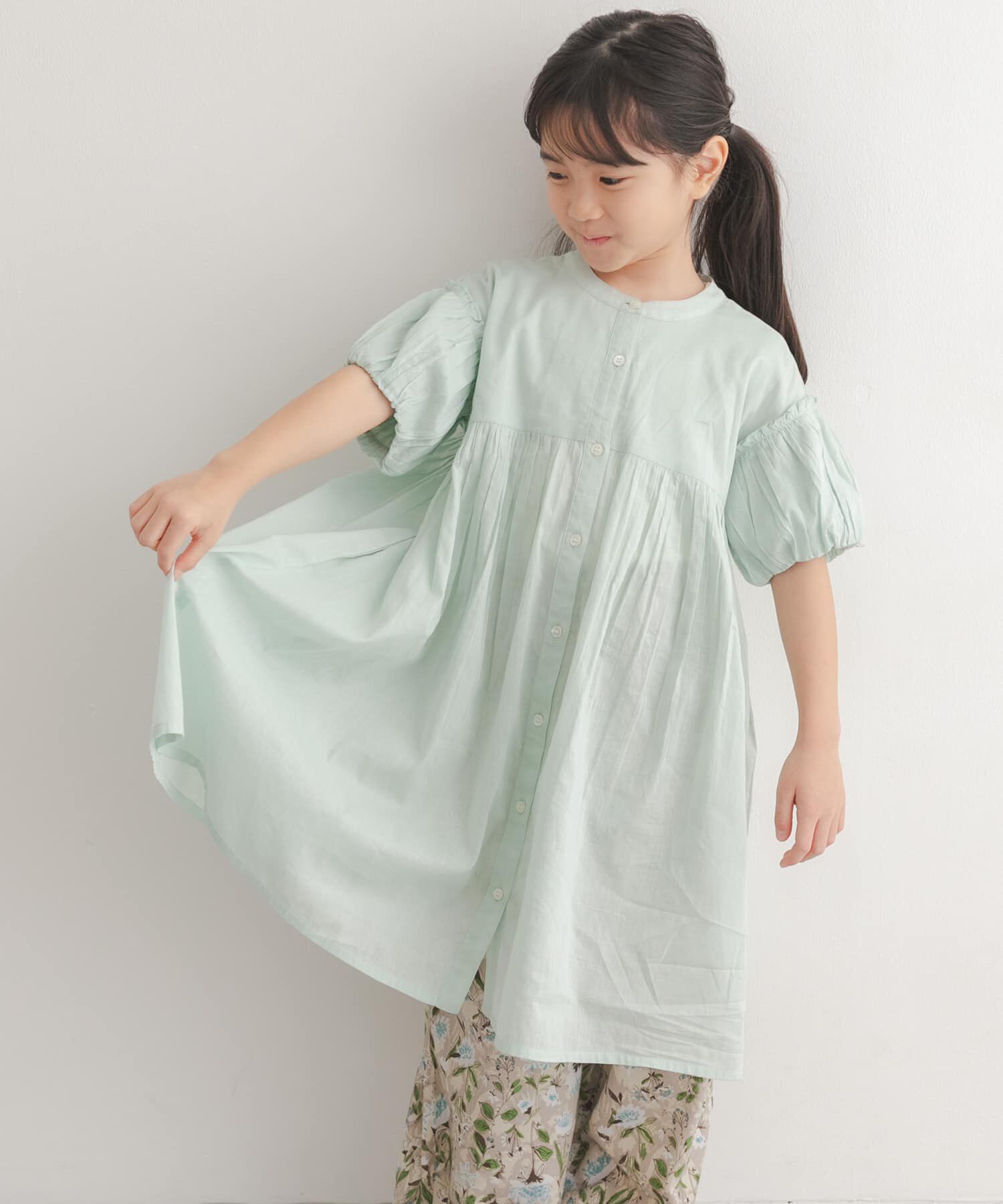 URBAN RESEARCH DOORS「『親子リンク』コットンボイルパフスリーブワンピース(KIDS)」|ワンピース|