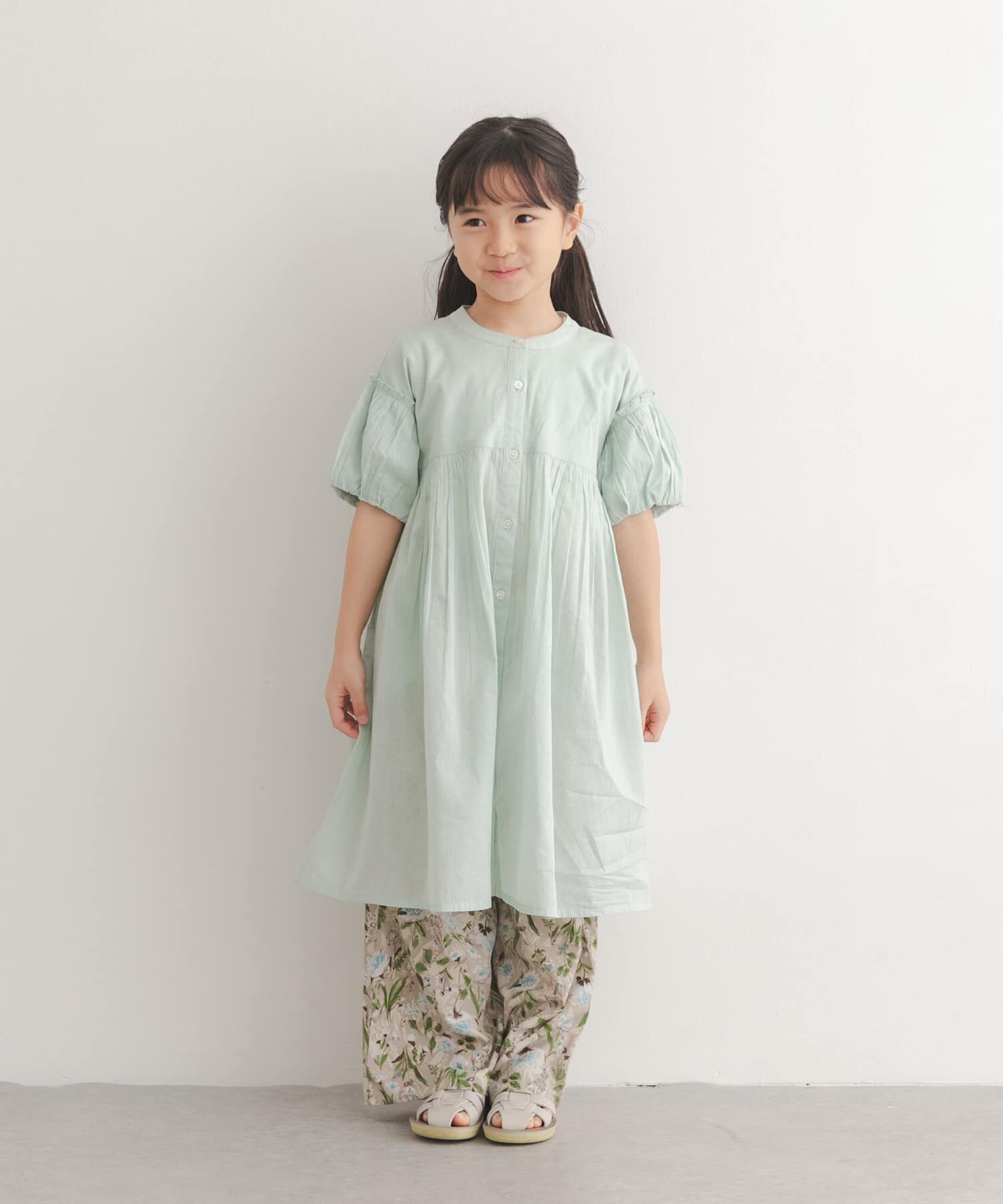 URBAN RESEARCH DOORS「『親子リンク』コットンボイルパフスリーブワンピース(KIDS)」|ワンピース|