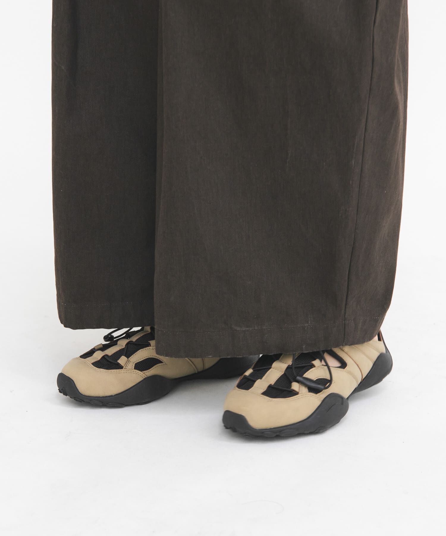  「カットデザインメッシュスニーカー」|スニーカー|