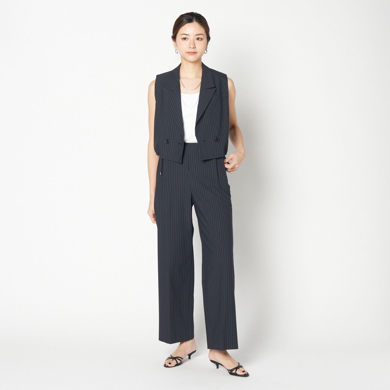 HELIOPOLE「HELIOPOLE CROPPED TAILORED VEST」|ベスト・ジレ|