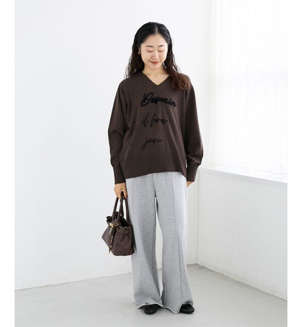  「フレーズロゴ刺繍Vネックニット」|ニット・セーター|