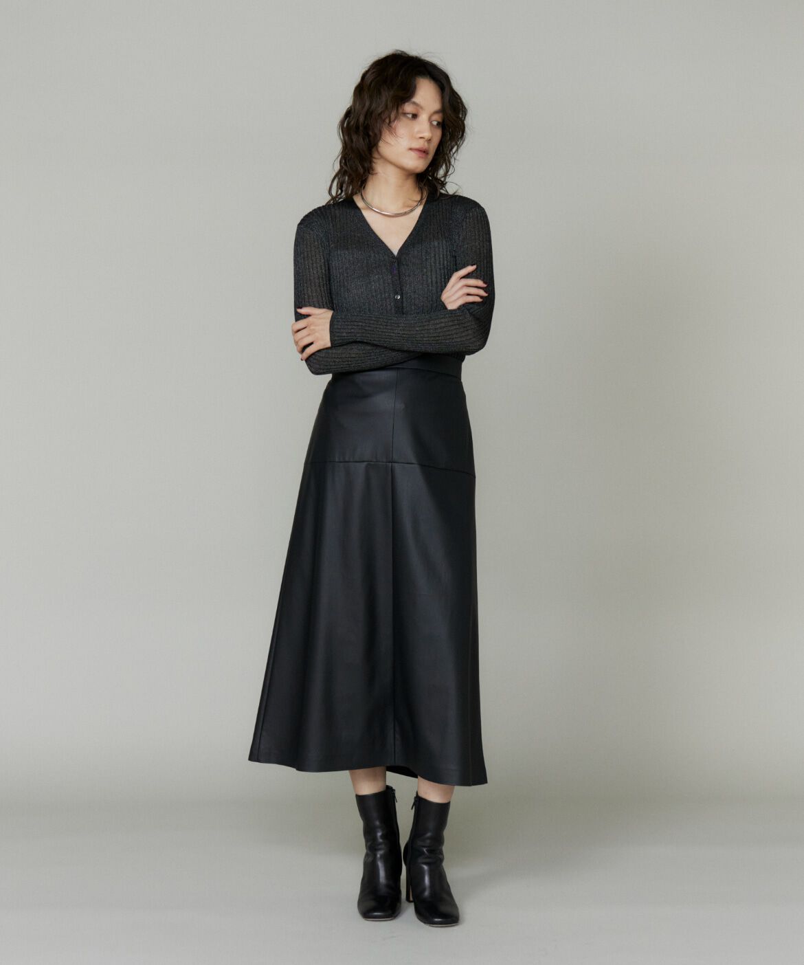 INED「ワイドリブVネックカーディガン」|カーディガン|