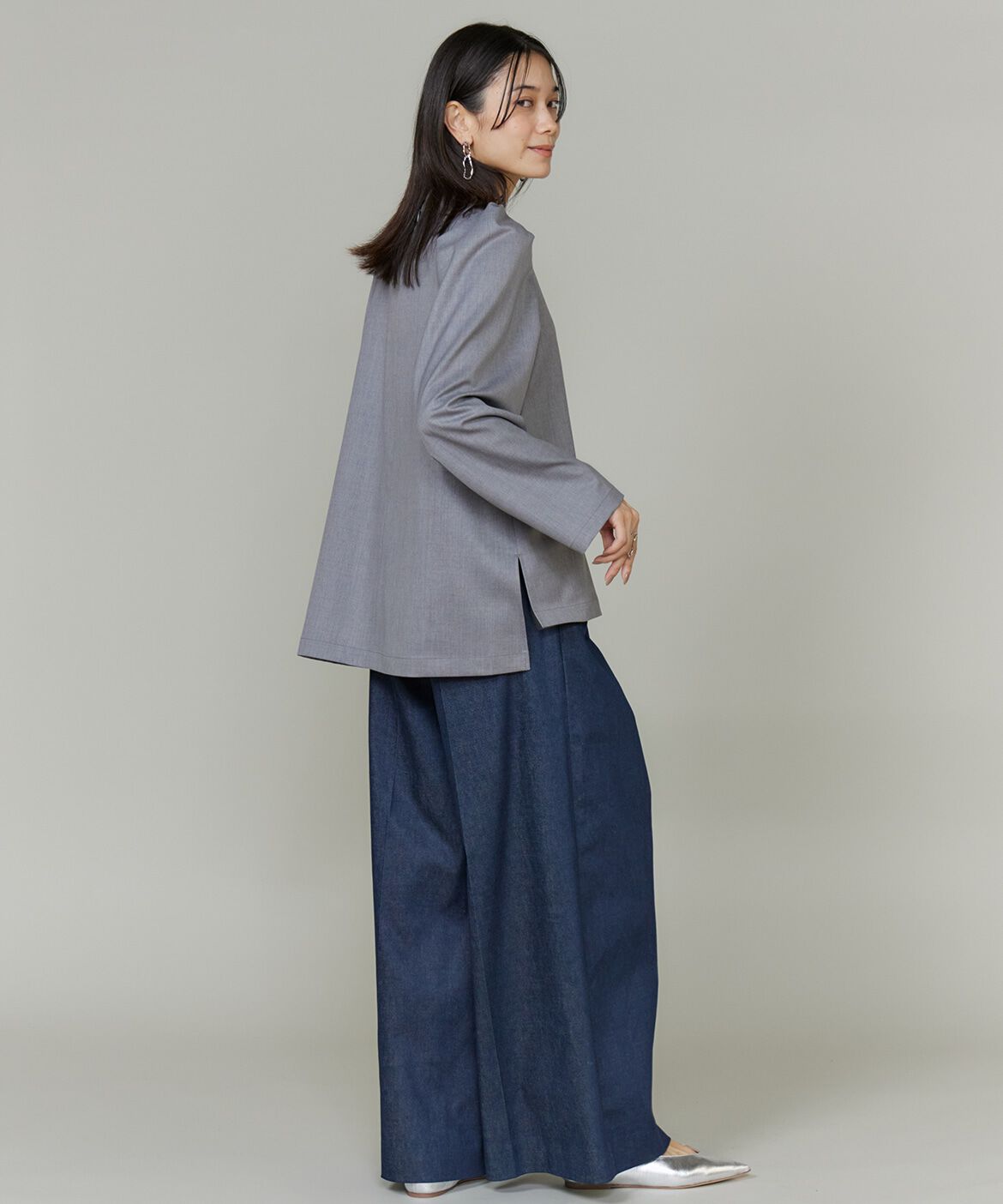 INED「《三尋木奈保コラボ・Oggi12月号掲載》盛り袖ブラウス」|シャツ・ブラウス|