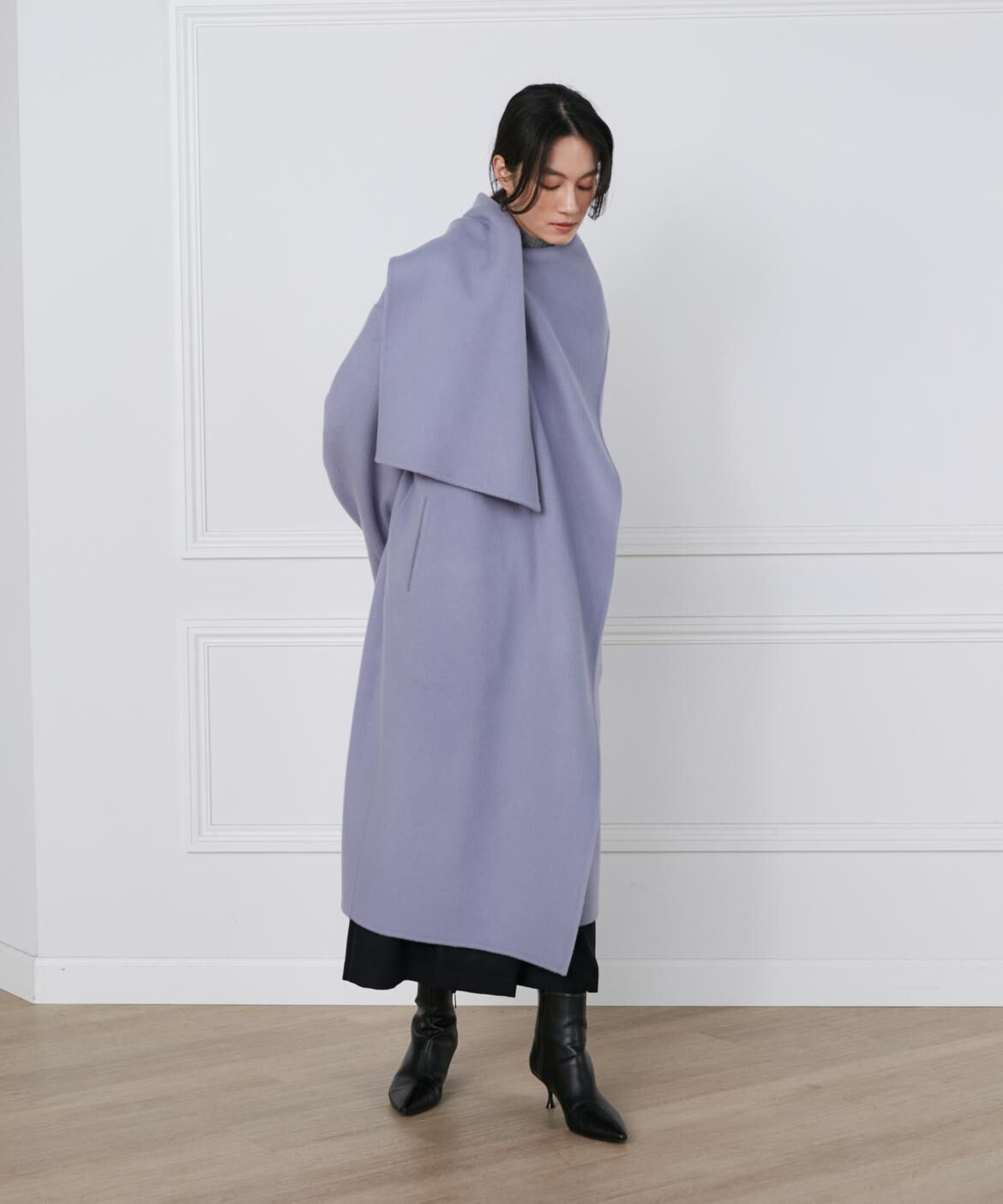 INED「《大きいサイズ》ストール風ラップリバーコート《la veille by SUPERIOR CLOSET》」|ステンカラーコート|