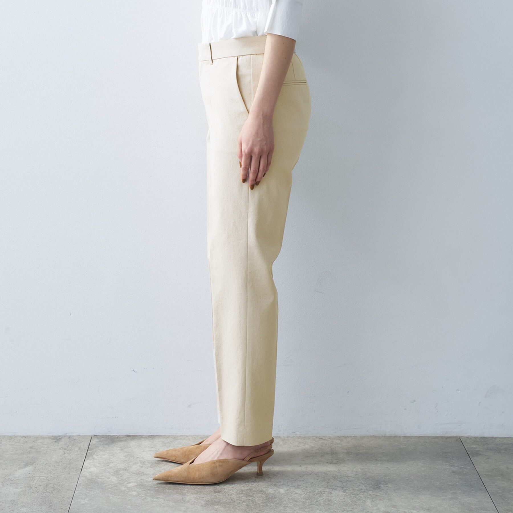 UNTITLED「オックステーパードパンツ」|その他|