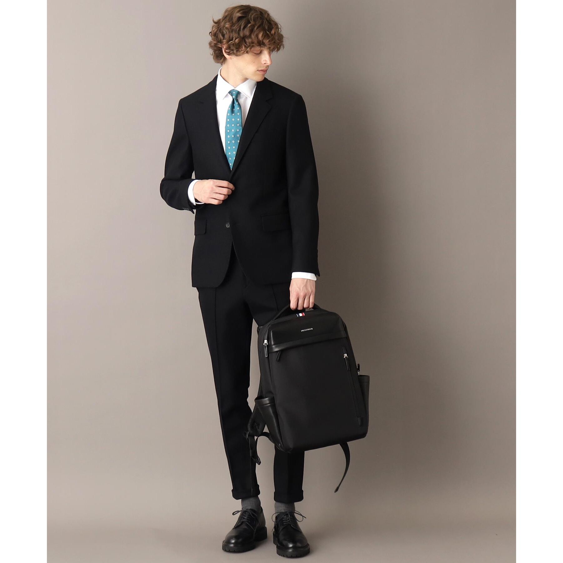 DRESSTERIOR「【荷重軽減】サスペンション バックパック」|リュック|