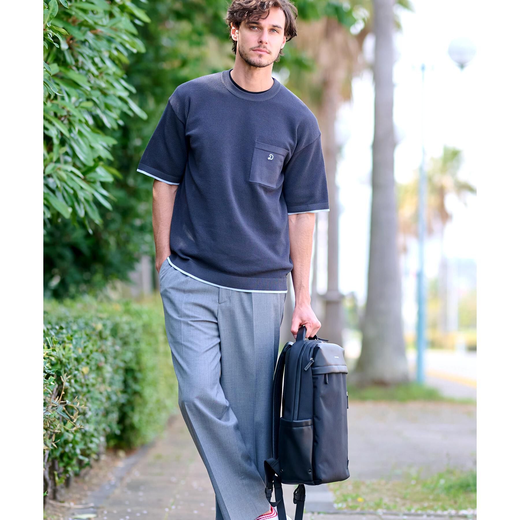 DRESSTERIOR「【荷重軽減】サスペンション バックパック」|リュック|