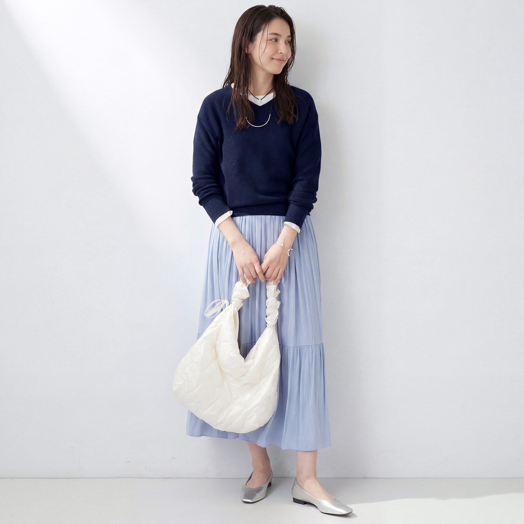 INDIVI「【洗える／軽量】きらめきVネックニット」|ニット・セーター|