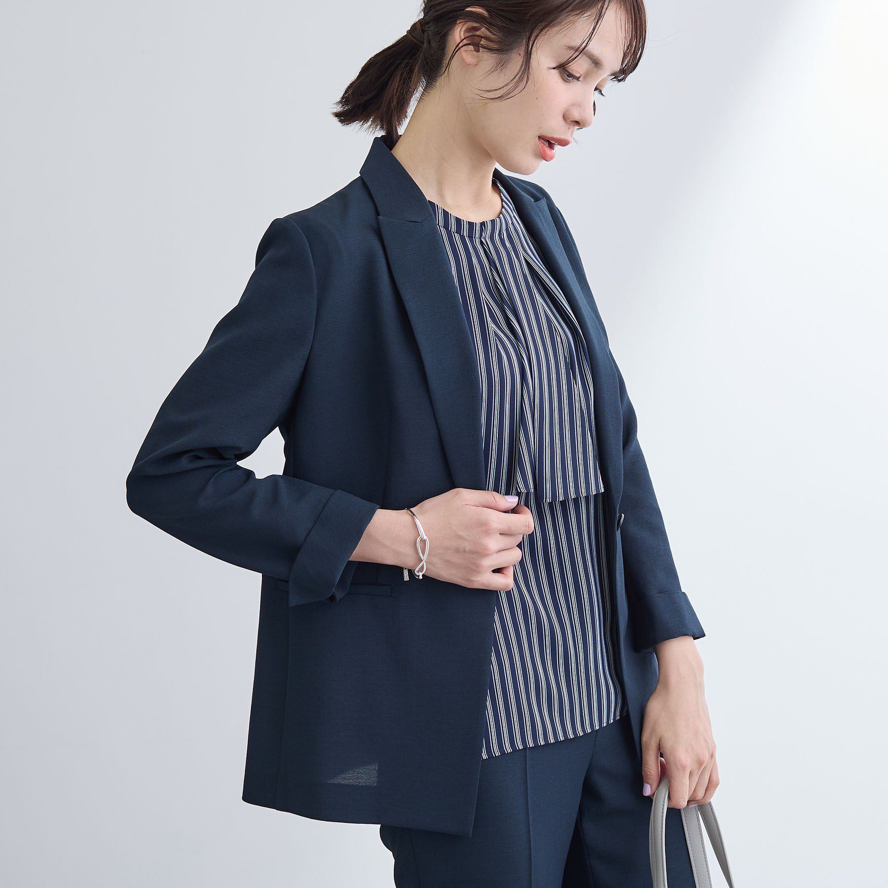 INDIVI「【洗える／UVケア／麻調】シングルジャケット」|テーラードジャケット|ネイビー(094)