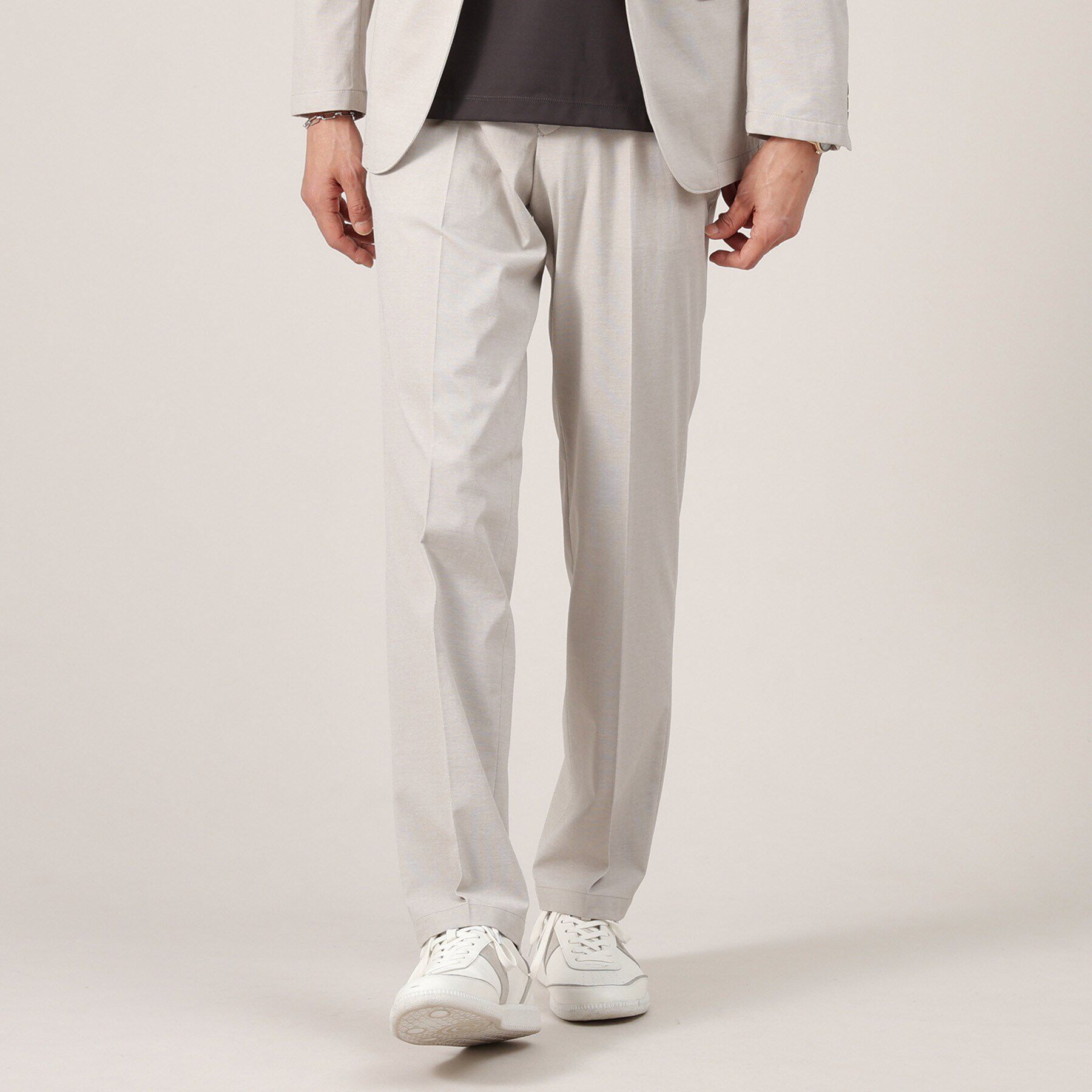 TAKEO KIKUCHI「【360&deg;ストレッチ／セットアップ対応】None Of Stress シャドーピンストライプ パンツ」|その他|ベージュ(052)